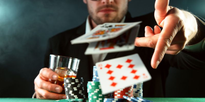 Những điều cơ bản cần nắm về Poker